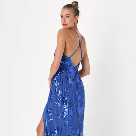 Lulus Captivating Essence Blue Sequin Backless Maxi Dress - Size M - NWT - Picture 5 of 6